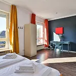 Spacious Flat 2nd Floor Near Station * Karlsruhe