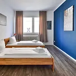 Appartement Spacious Flat 2nd Floor Near Station Karlsruhe