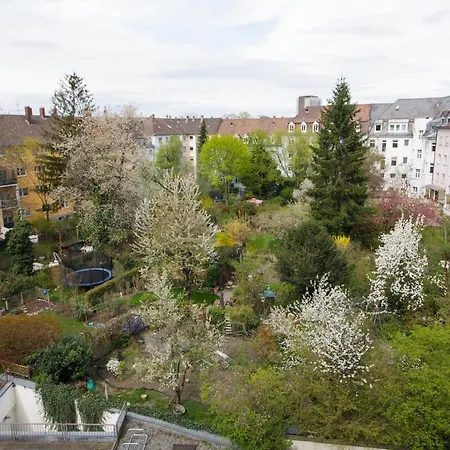 Spacious Flat 2nd Floor Near Station 公寓 卡尔斯鲁厄