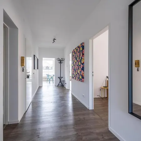 Apartment Spacious Flat Karlsruhe