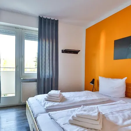 Spacious Flat 2nd Floor Near Station Karlsruhe