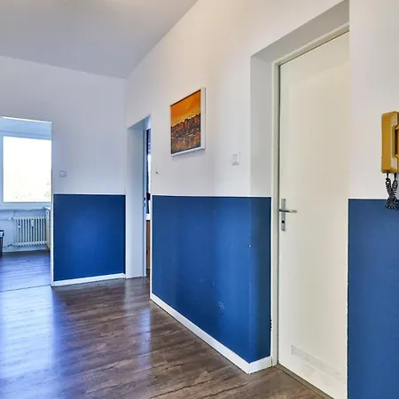 Spacious Flat 2nd Floor Near Station Karlsruhe
