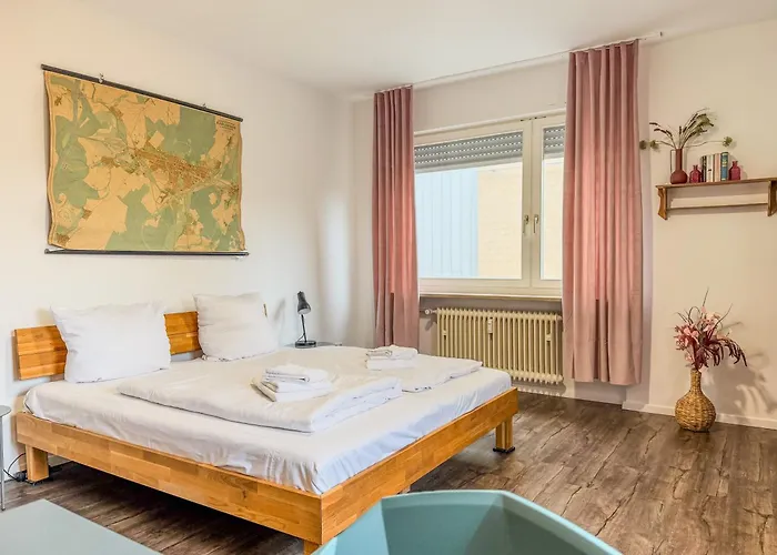 Apartment Spacious Flat 2nd Floor Near Station Karlsruhe